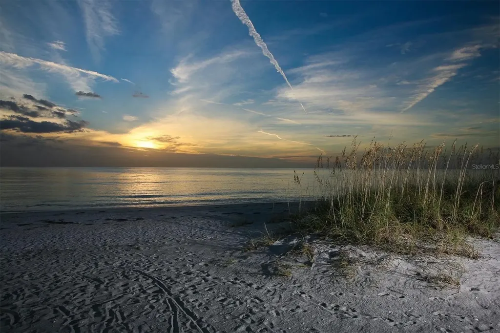 500 S Washington Drive Sarasota FL 34236