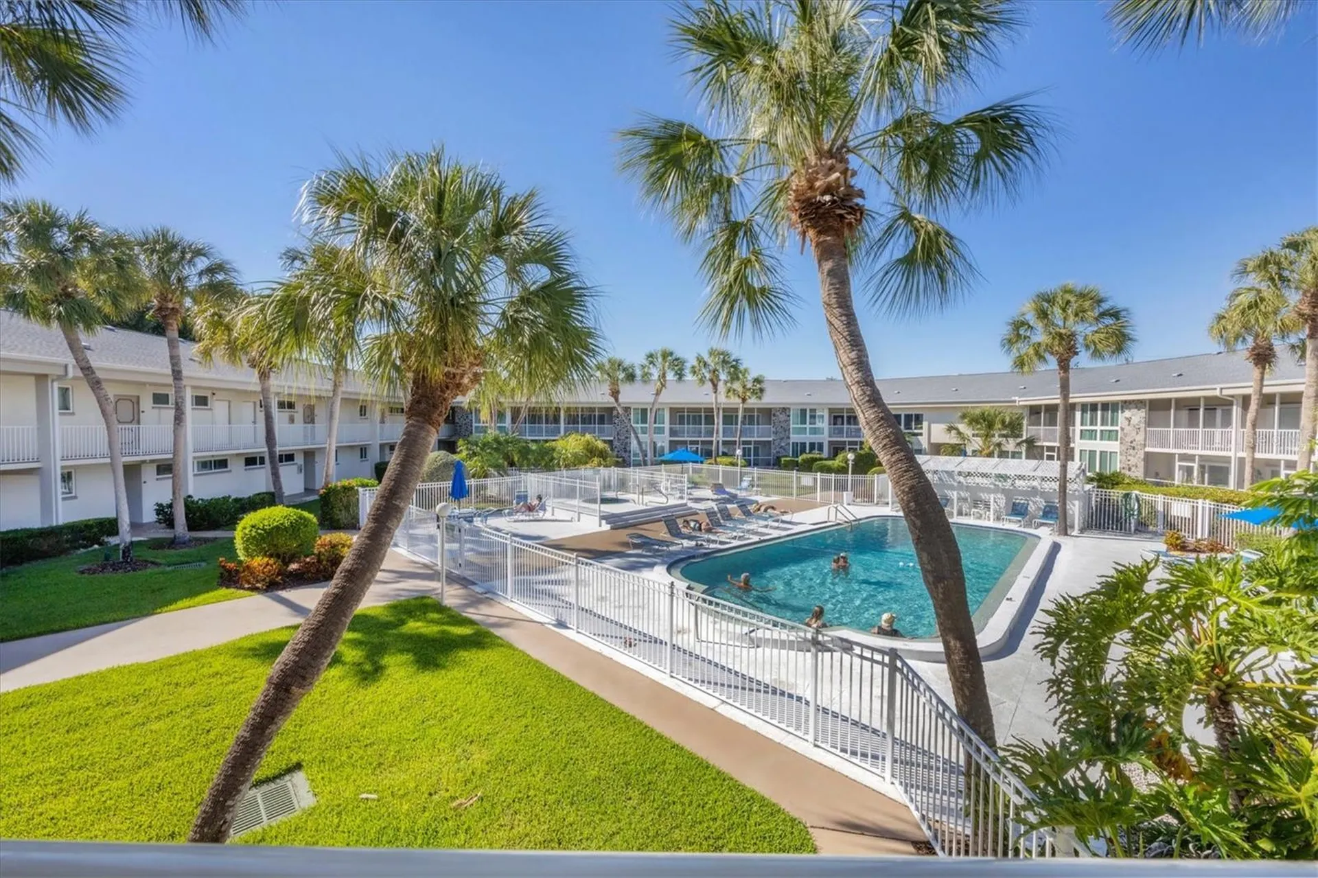 500 S Washington Drive Sarasota FL 34236