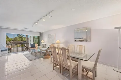 500 S Washington Drive Sarasota FL 34236
