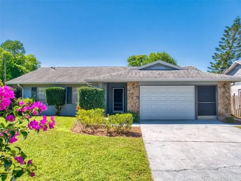 26603 W Cove Drive Tavares FL 32778