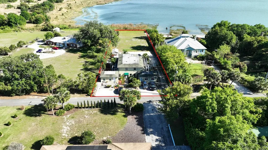 1854 Highland Park Drive S Lake Wales FL 33898