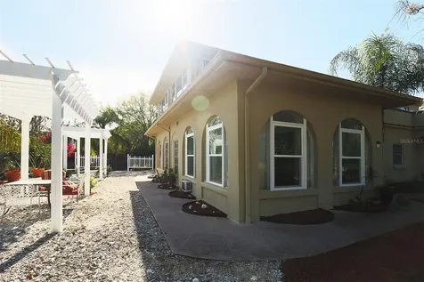 1854 Highland Park Drive S Lake Wales FL 33898