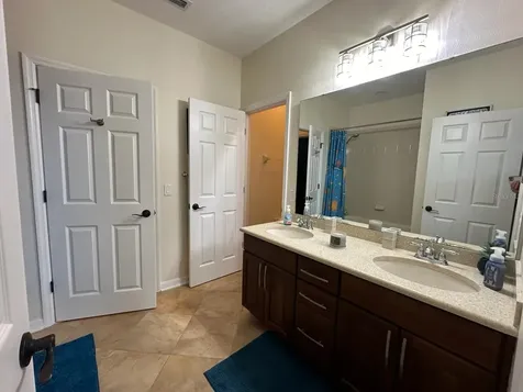 11907 Sheltering Pine Drive Orlando FL 32836