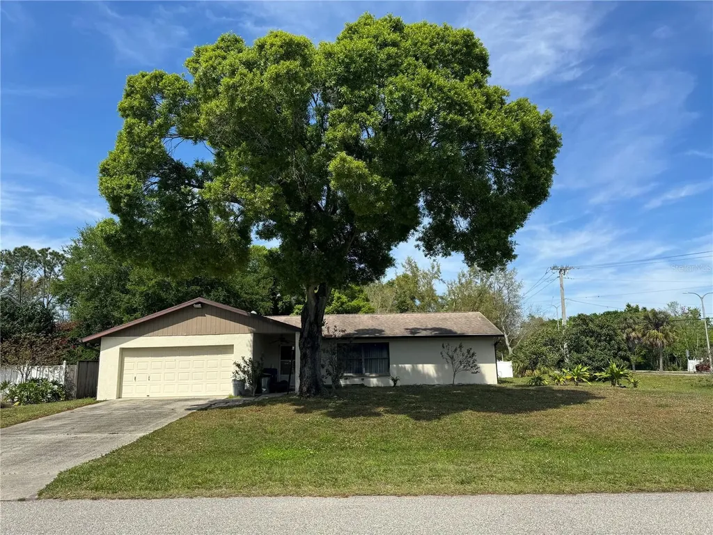 5297 Camus Street Sarasota FL 34232