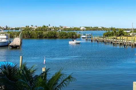 8280 Harborside Circle Englewood FL 34224