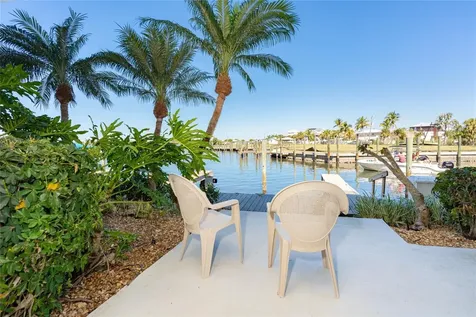 8280 Harborside Circle Englewood FL 34224