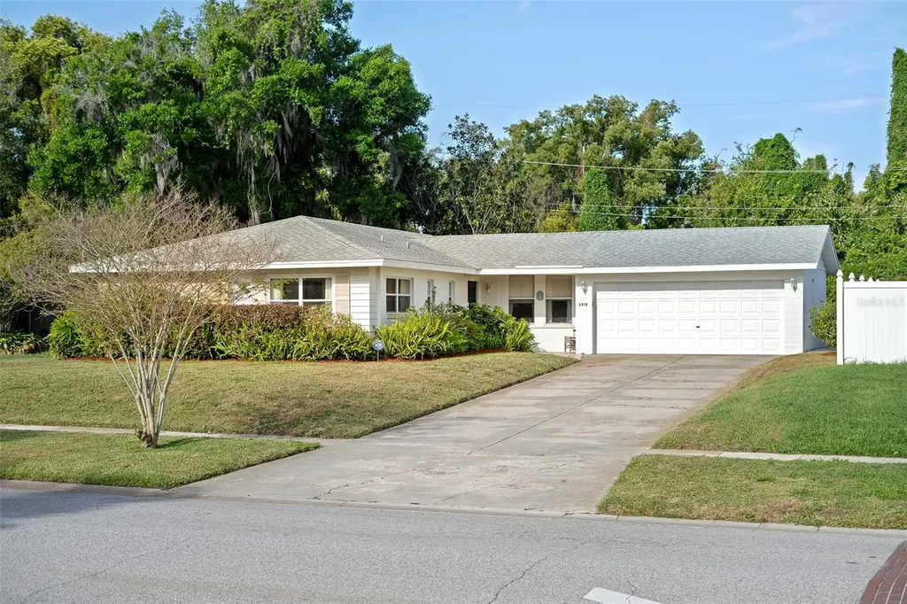 4316 Brandeis Avenue Orlando FL 32839