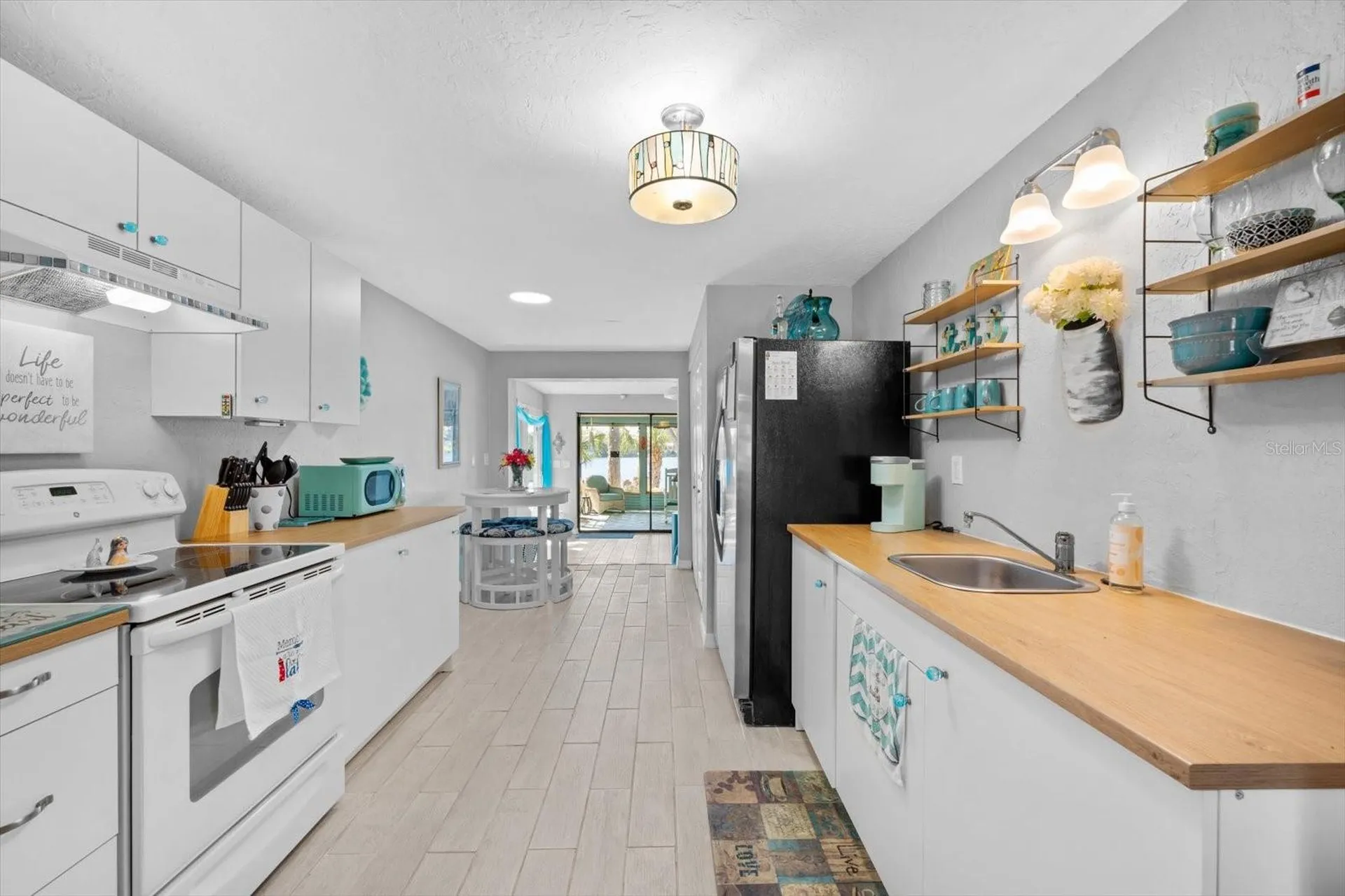 5027 31st Street W Bradenton FL 34207