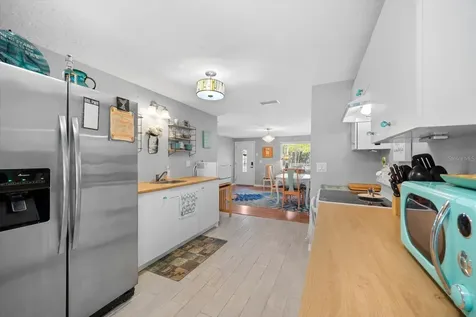 5027 31st Street W Bradenton FL 34207