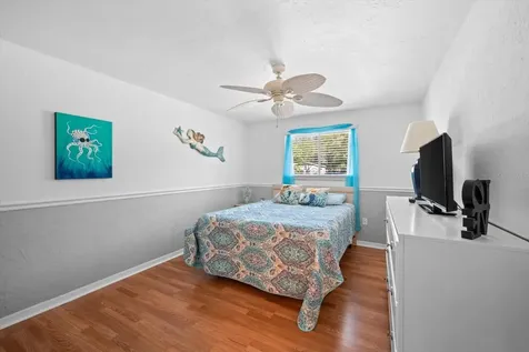 5027 31st Street W Bradenton FL 34207
