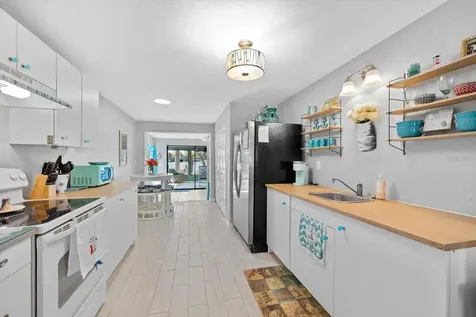 5027 31st Street W Bradenton FL 34207