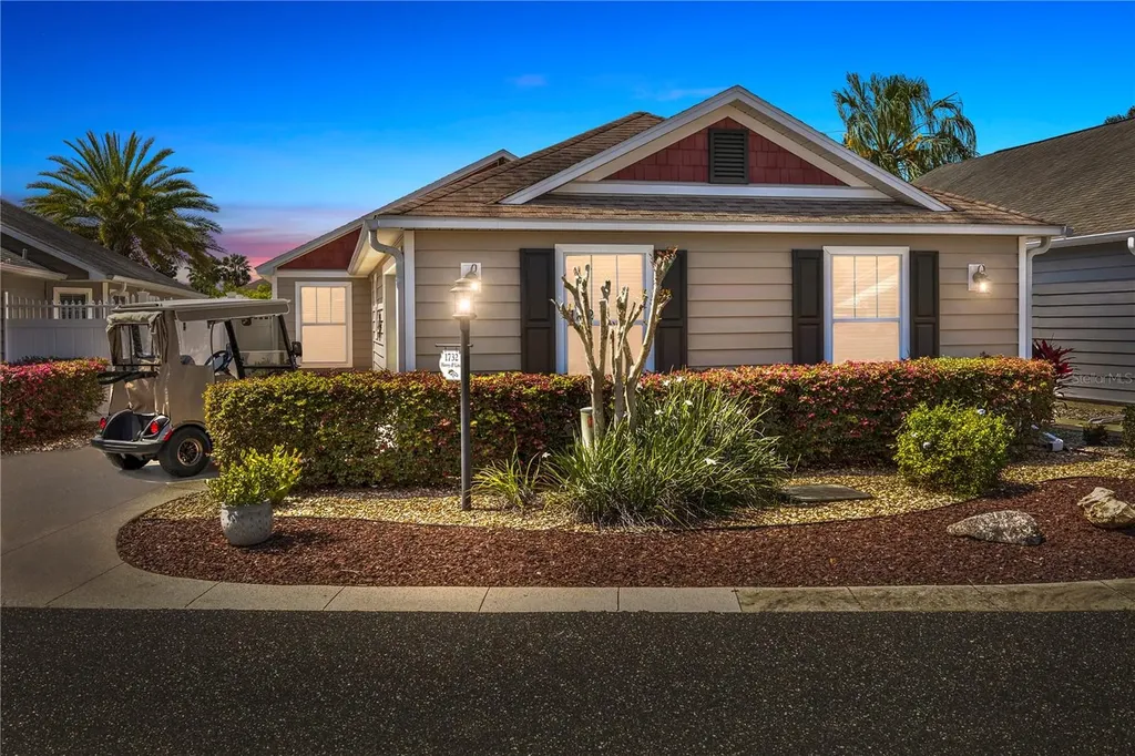 1732 Kingfisher Court The Villages FL 32162