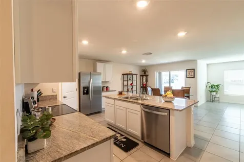 4687 Sigcom Place Wildwood FL 34785