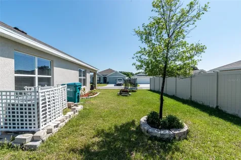 4687 Sigcom Place Wildwood FL 34785
