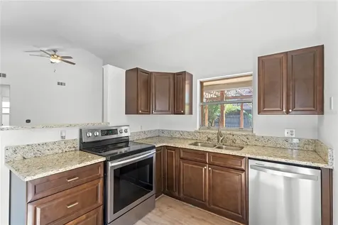 1048 Gwyn Circle Oviedo FL 32765