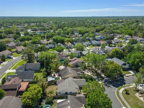 1048 Gwyn Circle Oviedo FL 32765