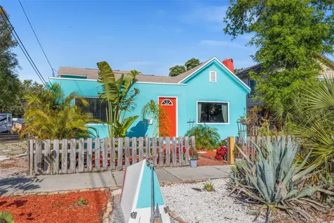 1717 2nd Street S St Petersburg FL 33701