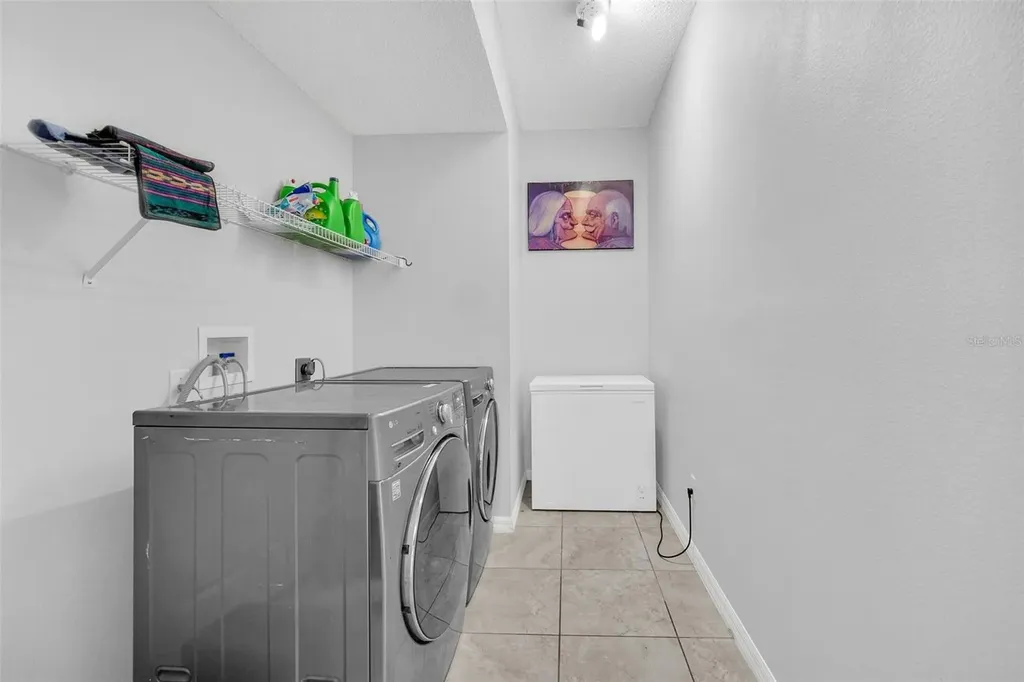 541 Castlemain Circle Davenport FL 33897