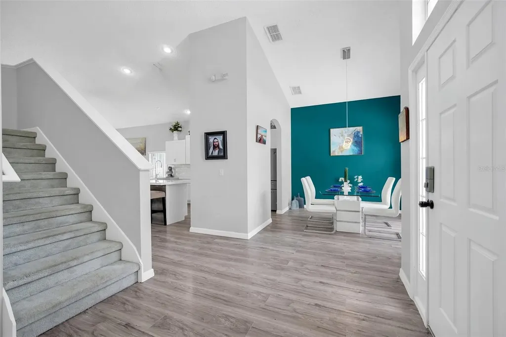 541 Castlemain Circle Davenport FL 33897