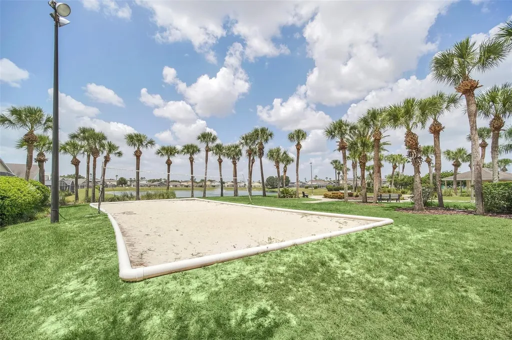 541 Castlemain Circle Davenport FL 33897