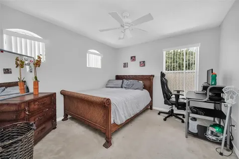 541 Castlemain Circle Davenport FL 33897