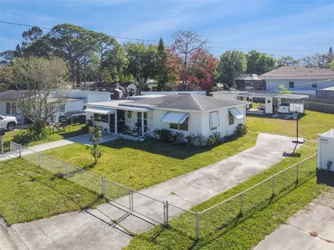6833 12th Street N St Petersburg FL 33702