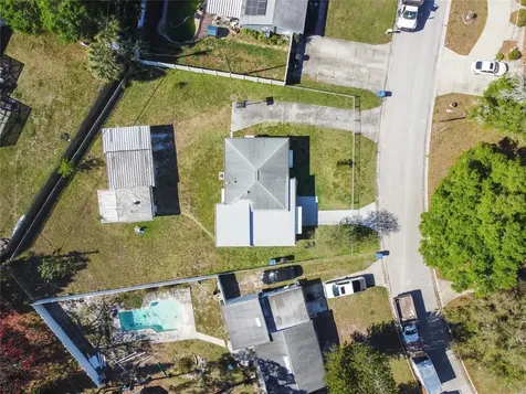 6833 12th Street N St Petersburg FL 33702