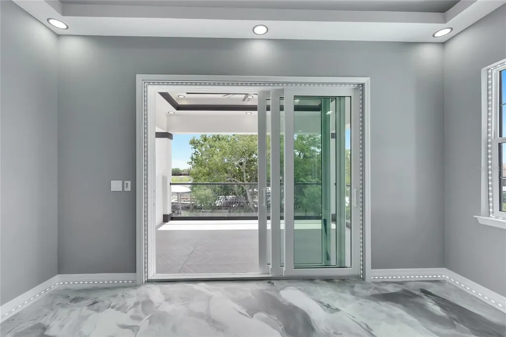 534 Estuary Shore Lane Apollo Beach FL 33572