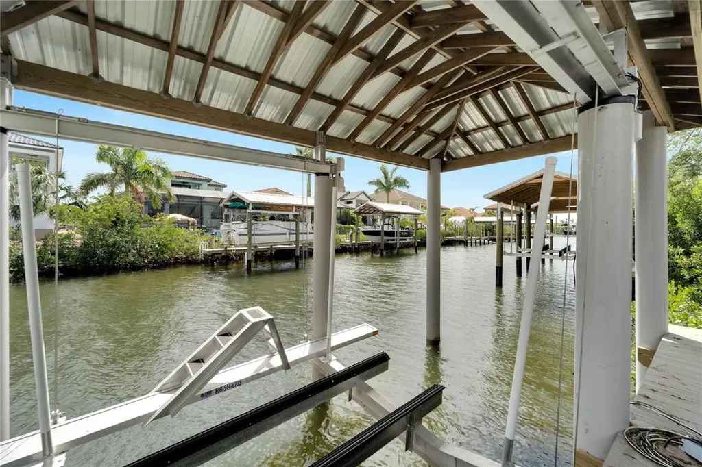 534 Estuary Shore Lane Apollo Beach FL 33572