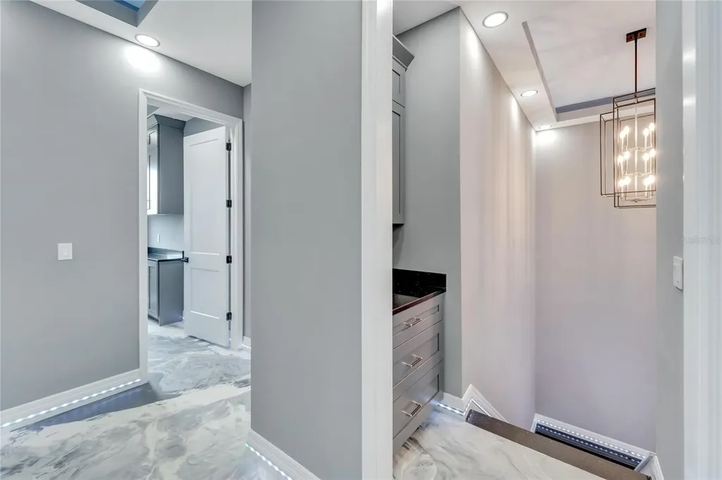 534 Estuary Shore Lane Apollo Beach FL 33572