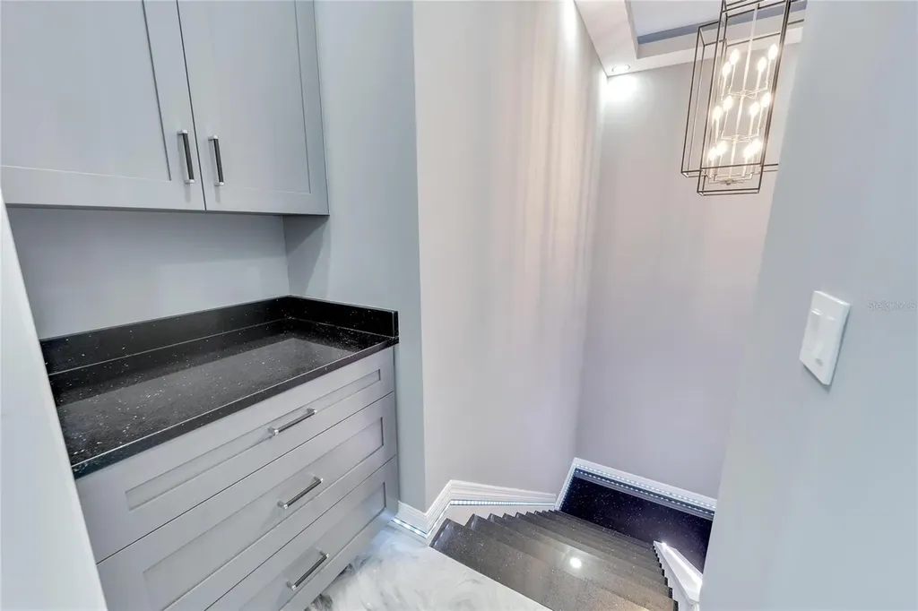 534 Estuary Shore Lane Apollo Beach FL 33572