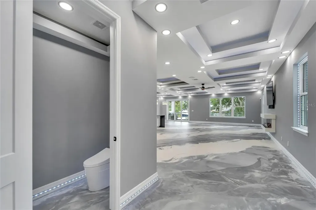 534 Estuary Shore Lane Apollo Beach FL 33572