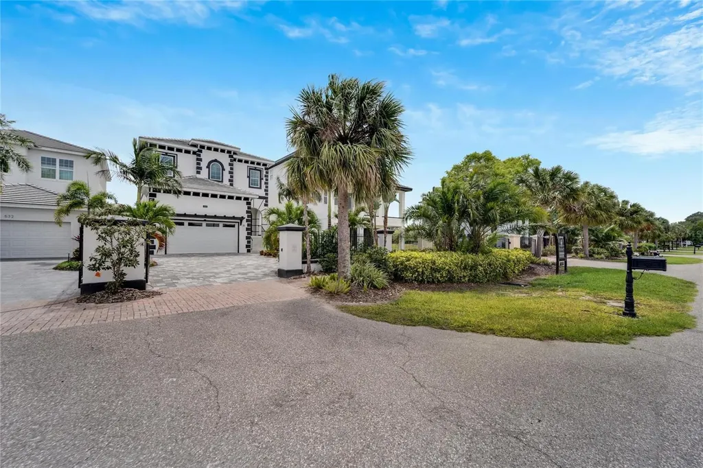 534 Estuary Shore Lane Apollo Beach FL 33572