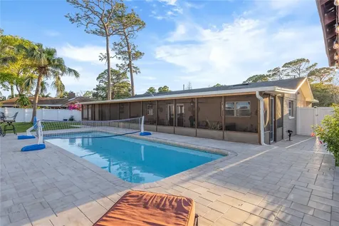 2025 Golf View Drive Dunedin FL 34698