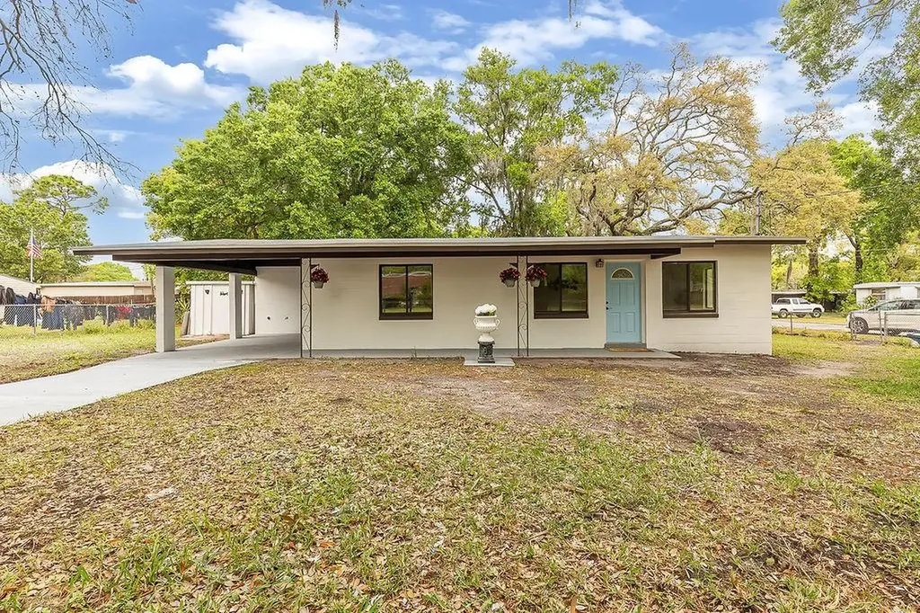 1515 Lake Drive Casselberry FL 32707