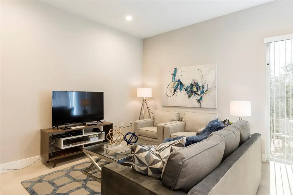 7546 Sunville Avenue Kissimmee FL 34747