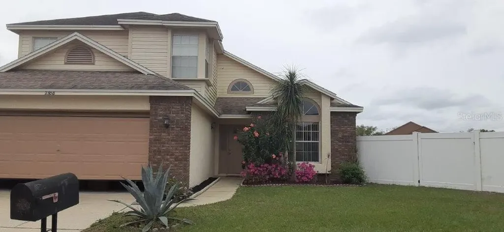 2508 Kingston Court Kissimmee FL 34746