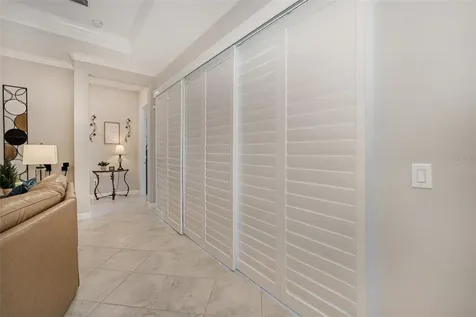 5312 Tulip Drop Drive Wimauma FL 33598