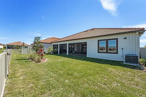5312 Tulip Drop Drive Wimauma FL 33598