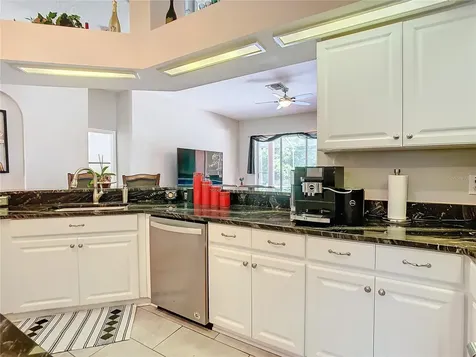 1352 Highwood Place Wesley Chapel FL 33543