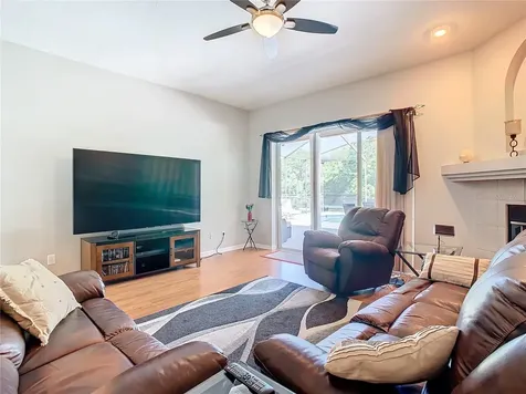 1352 Highwood Place Wesley Chapel FL 33543