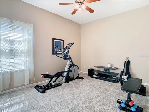 1352 Highwood Place Wesley Chapel FL 33543