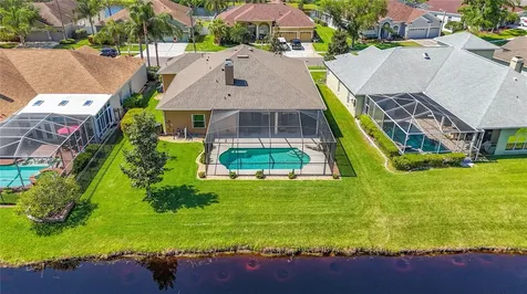 1352 Highwood Place Wesley Chapel FL 33543