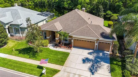 1352 Highwood Place Wesley Chapel FL 33543