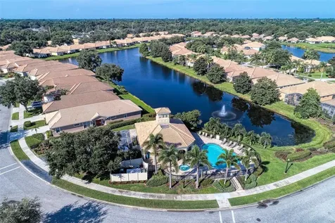 5056 Faberge Place Sarasota FL 34233