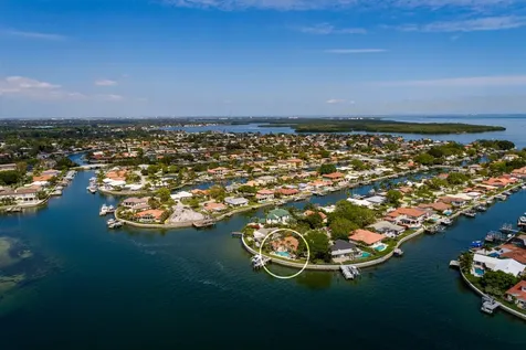 1900 Illinois Avenue NE St Petersburg FL 33703