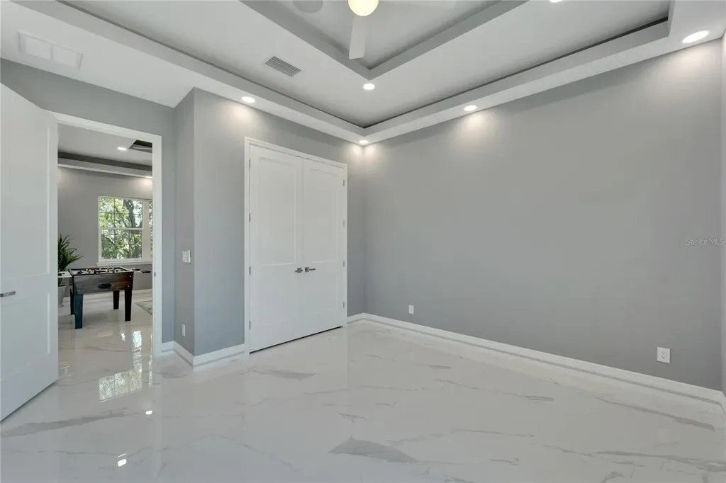 548 Estuary Shore Lane Apollo Beach FL 33572