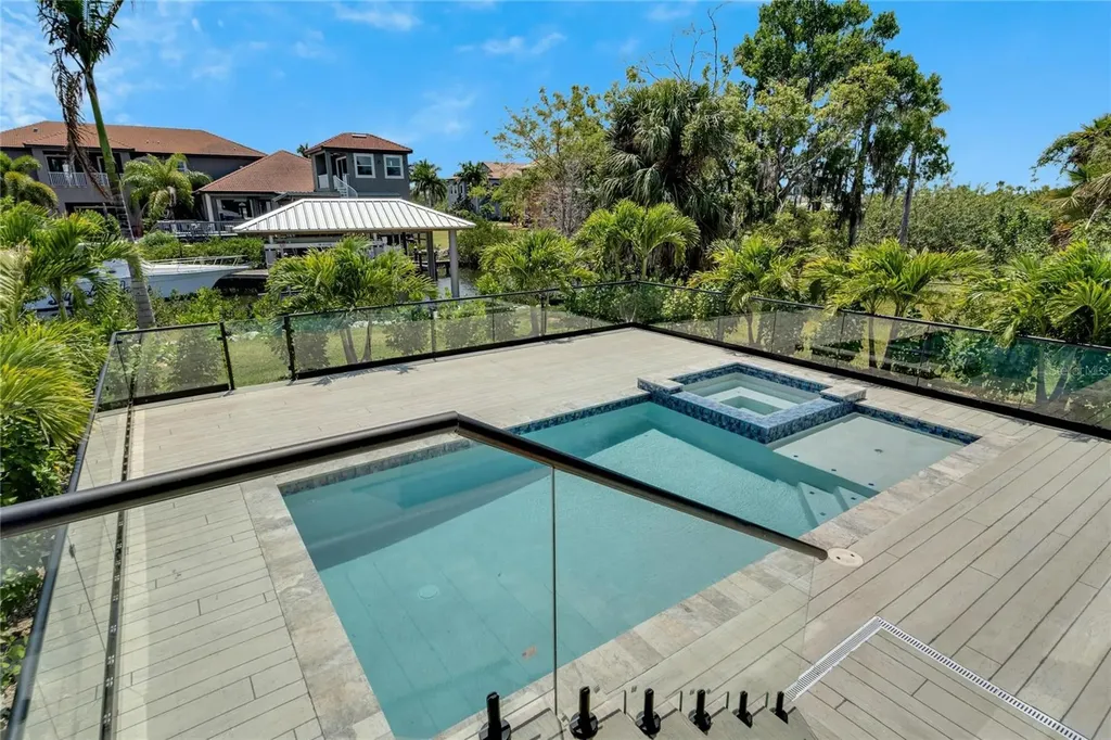 548 Estuary Shore Lane Apollo Beach FL 33572