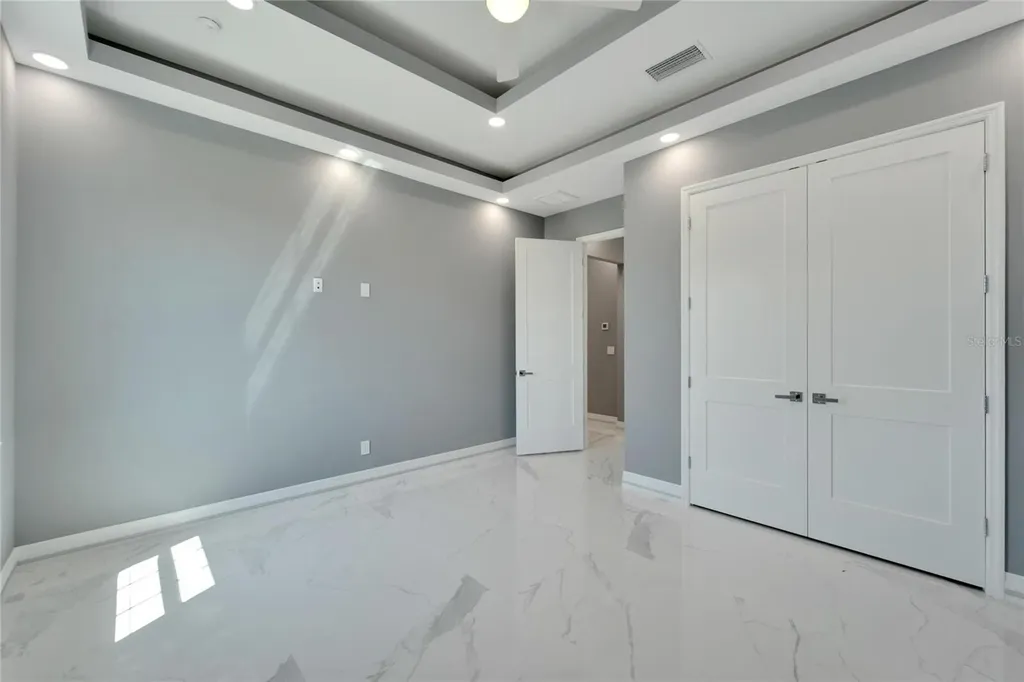 548 Estuary Shore Lane Apollo Beach FL 33572