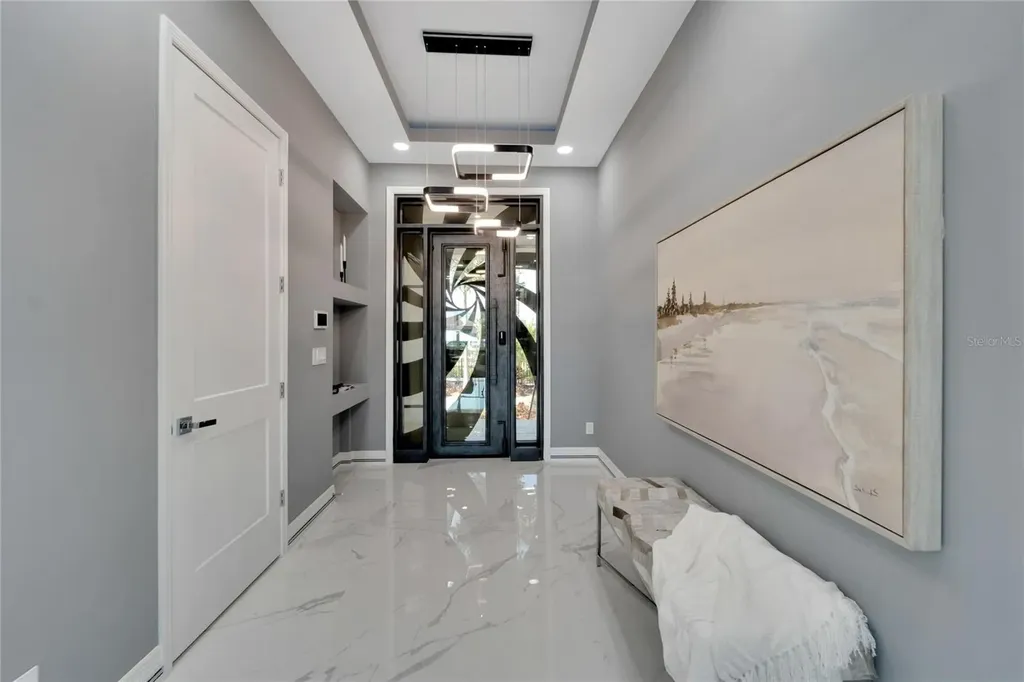 548 Estuary Shore Lane Apollo Beach FL 33572